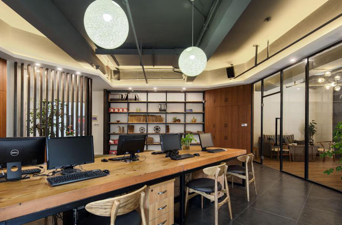 進出口貿易公司辦公室展示架裝修設計效果圖