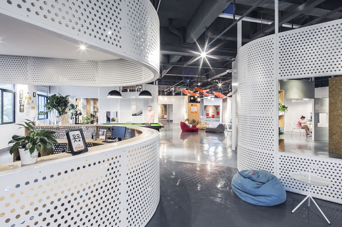 800平方辦公室過道裝修設計效果圖