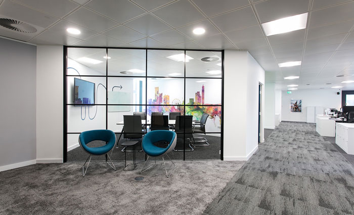 人力資源公司辦公室進(jìn)門區(qū)裝修設(shè)計效果圖