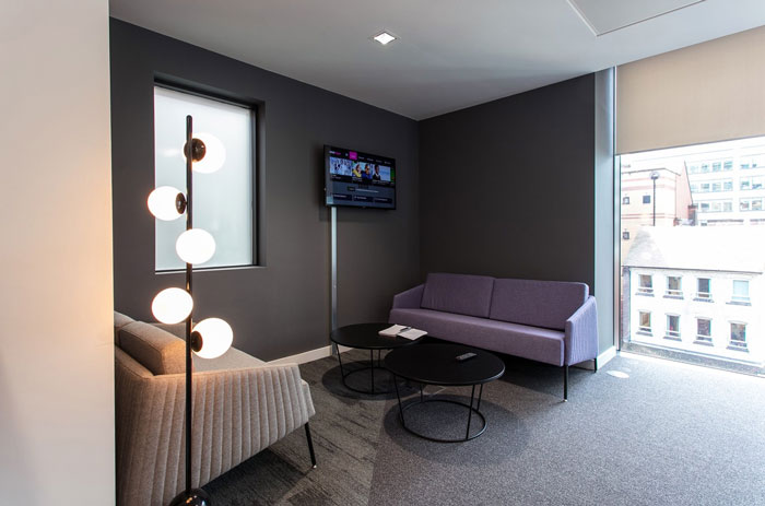 人力資源公司辦公室交流室裝修設(shè)計效果圖