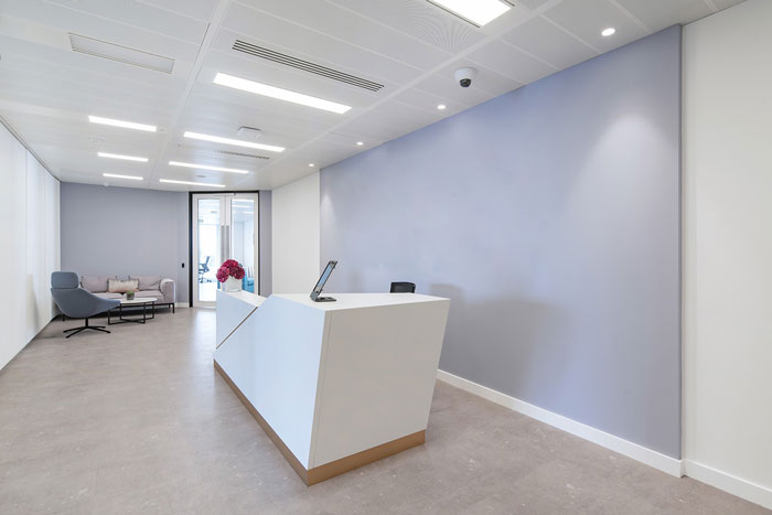 互聯網金融公司辦公室前臺裝修設計效果圖