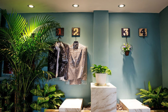 美式辦公室進門區裝修設計效果圖