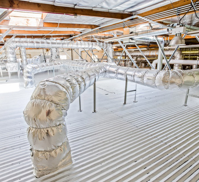 潔凈廠房頂部管道裝修設(shè)計效果圖