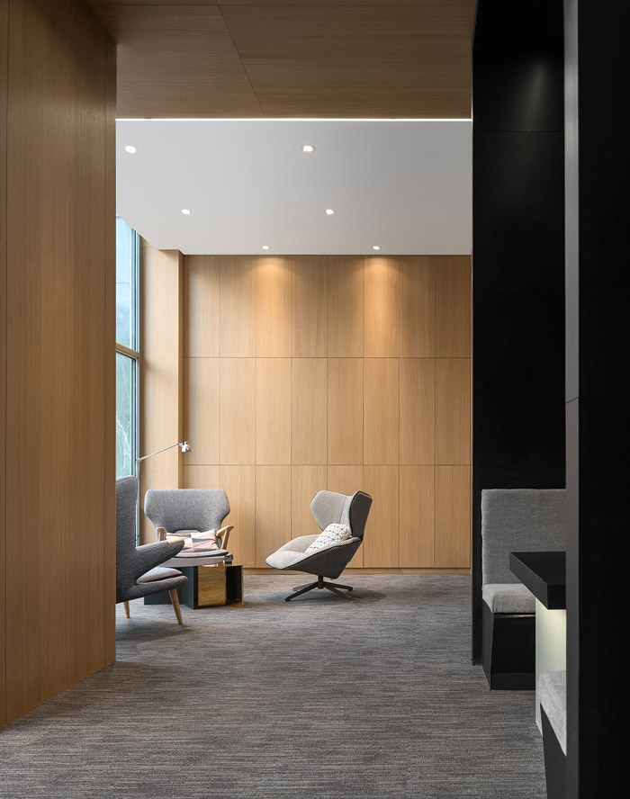 家居公司辦公室接待區裝修設計方案