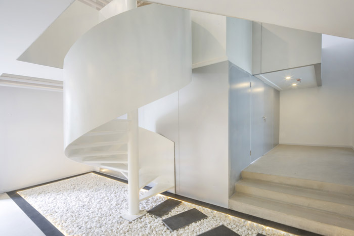 創想實驗室旋轉樓梯裝修設計效果圖