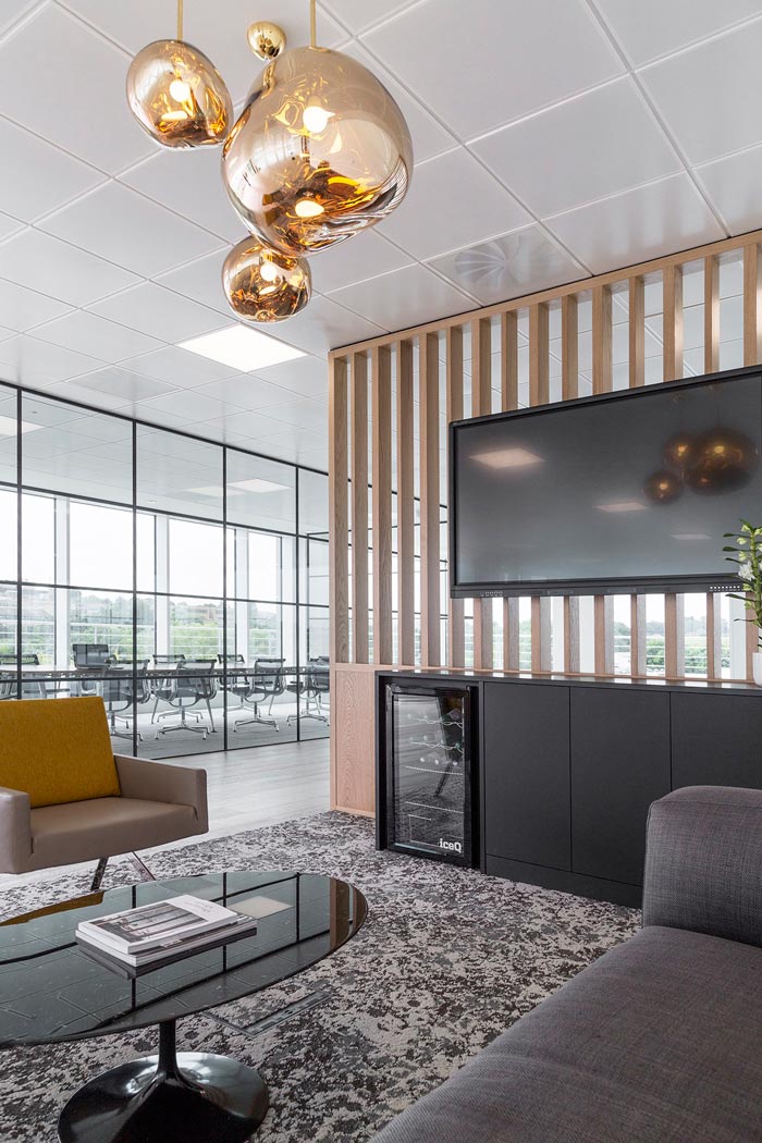 商業園辦公室會議室裝修設計效果圖