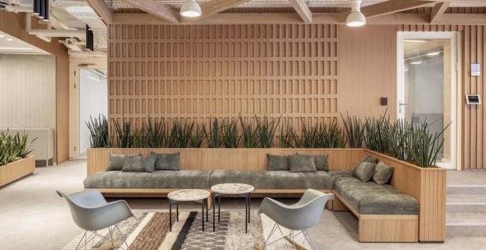 辦公室前臺(tái)